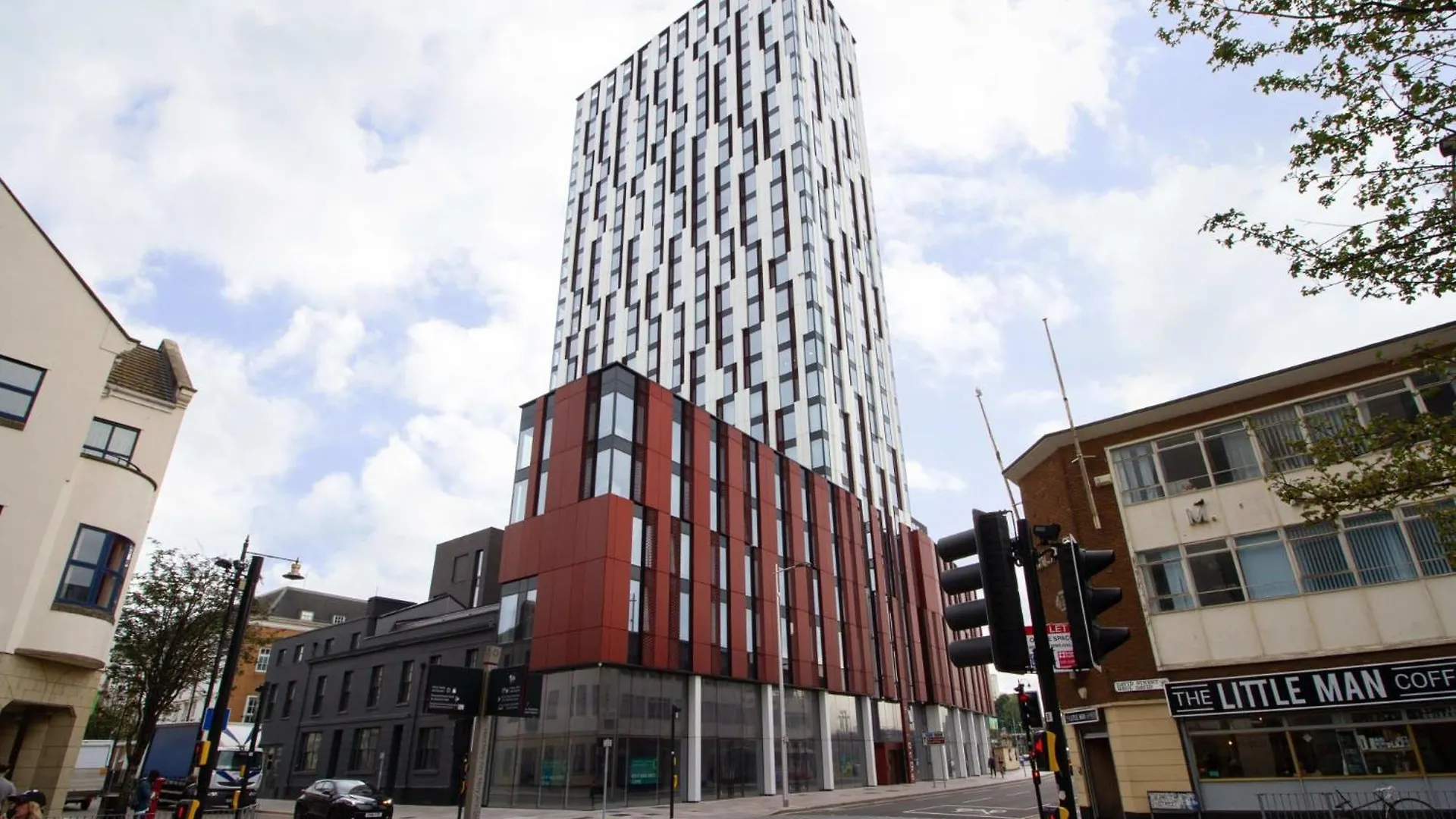 Now Student Living Bridge Street Cardiff Apartment
